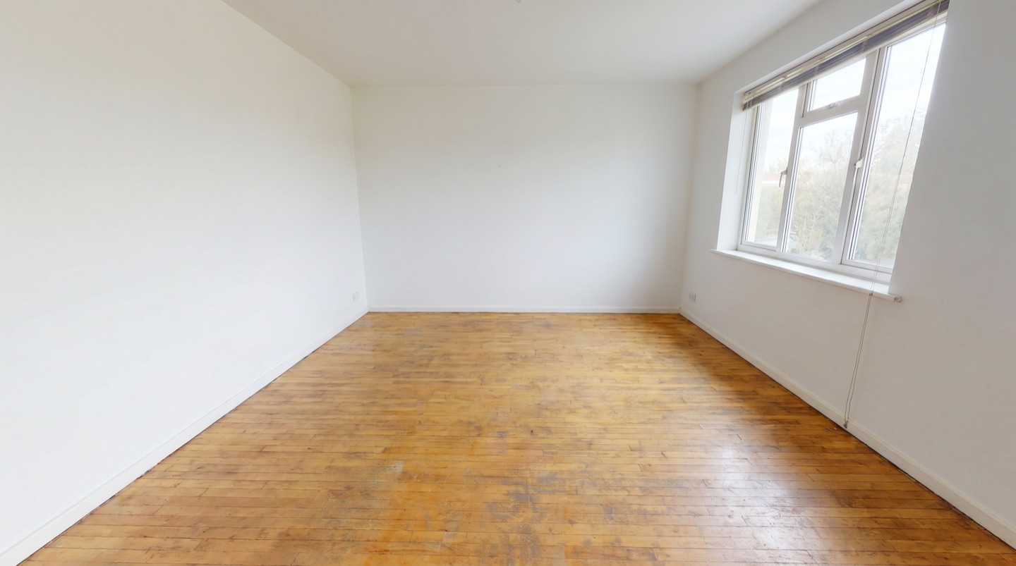 Messie-Wohnung nach der Entrümpelung durch CleanWorld24, leergeräumt